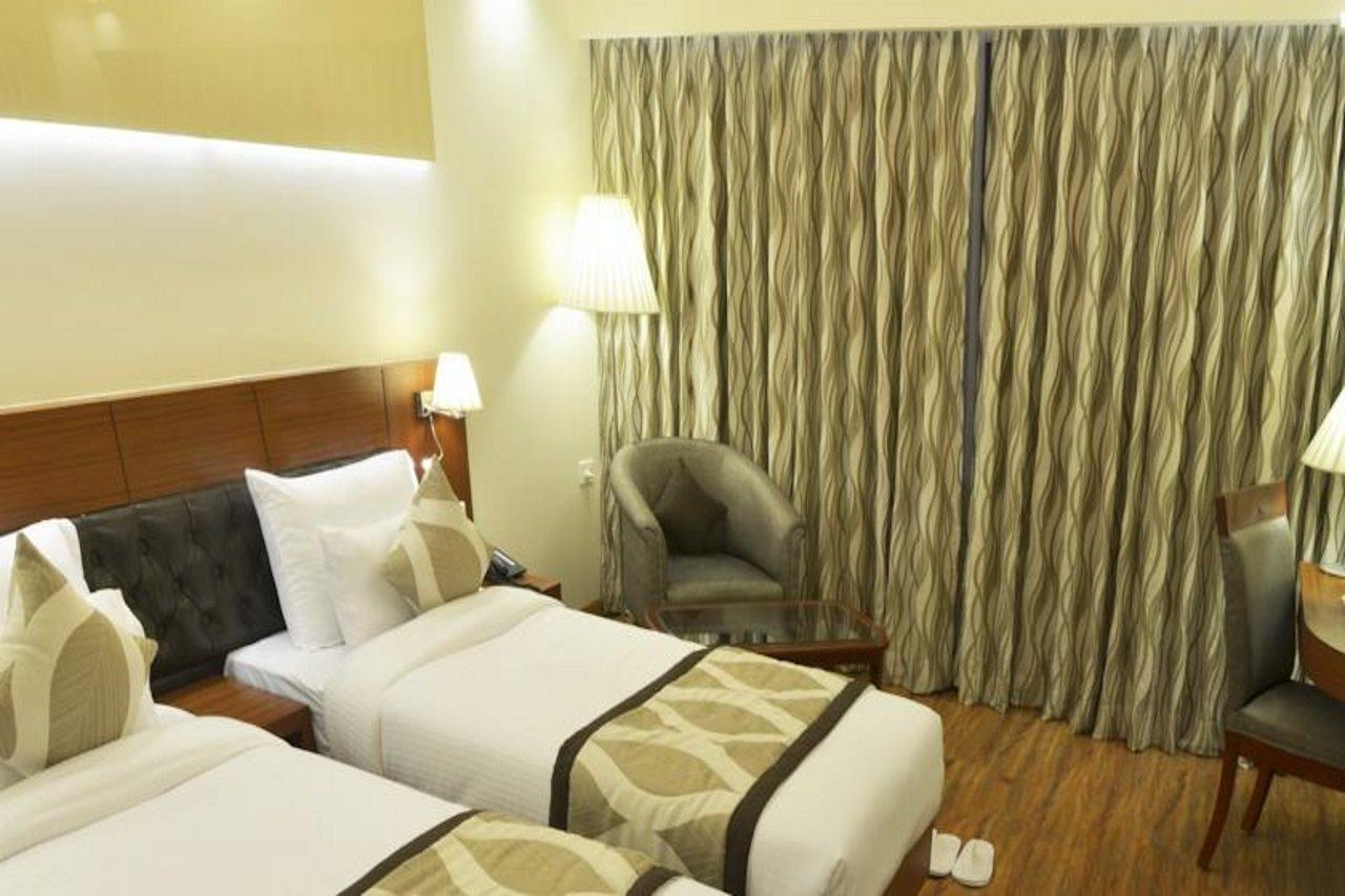 Hotel Regent Grand New Delhi Exterior foto