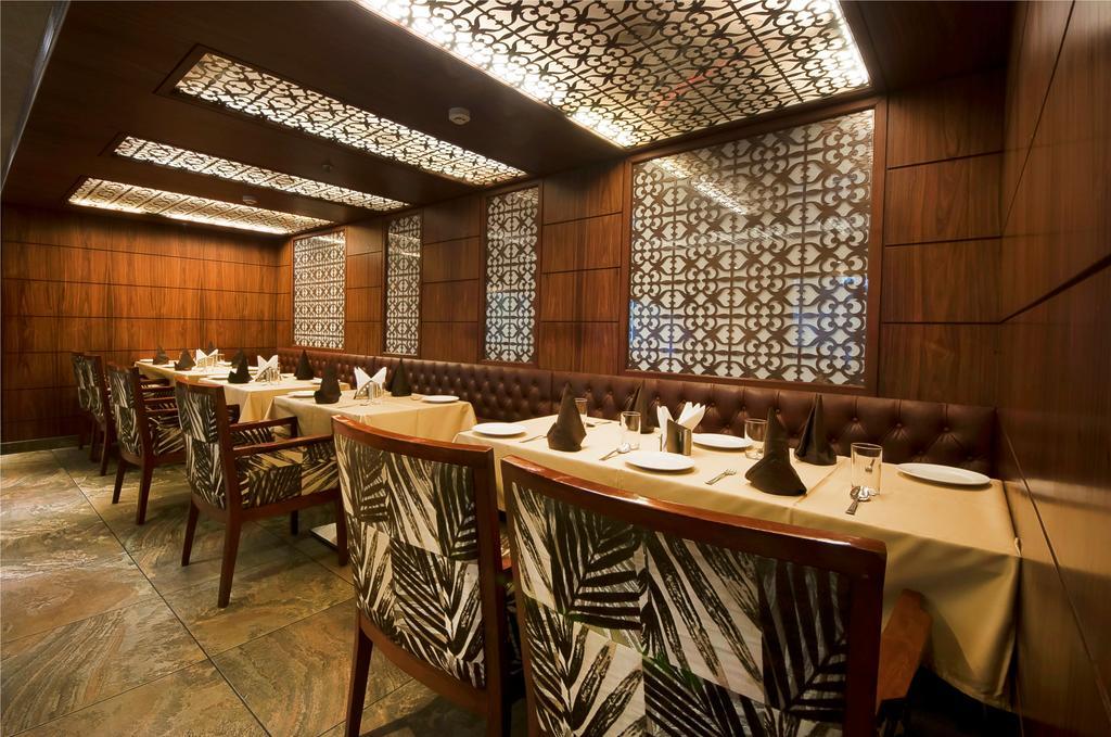 Hotel Regent Grand New Delhi Exterior foto