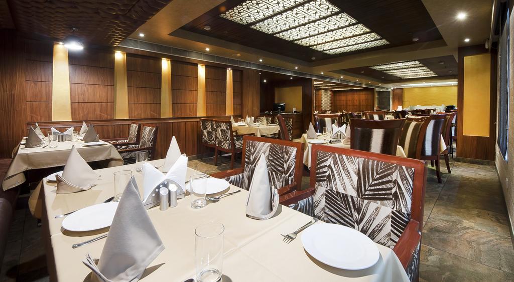 Hotel Regent Grand New Delhi Exterior foto